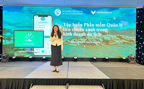 Green-X Organized Training On The Green Tourism Standards Management Software In Khanh Hoa